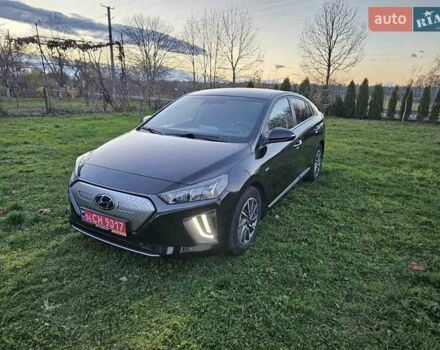Черный Хендай Ioniq, объемом двигателя 0 л и пробегом 180 тыс. км за 14300 $, фото 37 на Automoto.ua