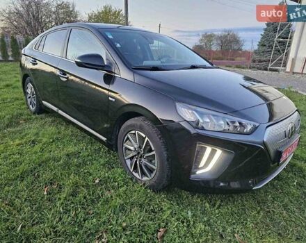 Черный Хендай Ioniq, объемом двигателя 0 л и пробегом 180 тыс. км за 14300 $, фото 15 на Automoto.ua