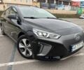 Черный Хендай Ioniq, объемом двигателя 0 л и пробегом 103 тыс. км за 13200 $, фото 5 на Automoto.ua