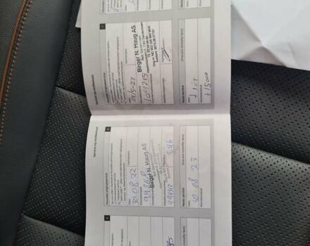 Черный Хендай Ioniq, объемом двигателя 0 л и пробегом 142 тыс. км за 13500 $, фото 28 на Automoto.ua