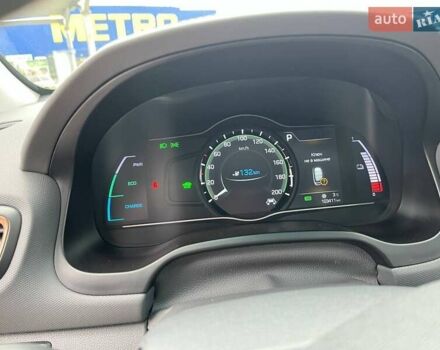 Черный Хендай Ioniq, объемом двигателя 0 л и пробегом 103 тыс. км за 13200 $, фото 31 на Automoto.ua