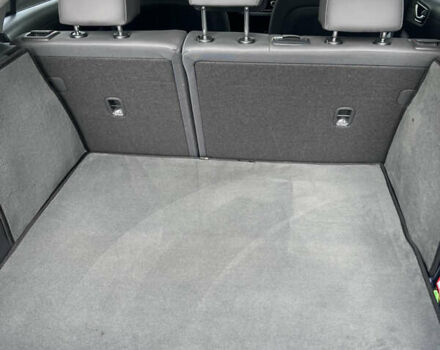 Чорний Хендай Ioniq, об'ємом двигуна 0 л та пробігом 71 тис. км за 15900 $, фото 19 на Automoto.ua