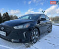 Черный Хендай Ioniq, объемом двигателя 1.58 л и пробегом 85 тыс. км за 14990 $, фото 4 на Automoto.ua