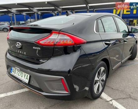 Черный Хендай Ioniq, объемом двигателя 0 л и пробегом 103 тыс. км за 13200 $, фото 22 на Automoto.ua
