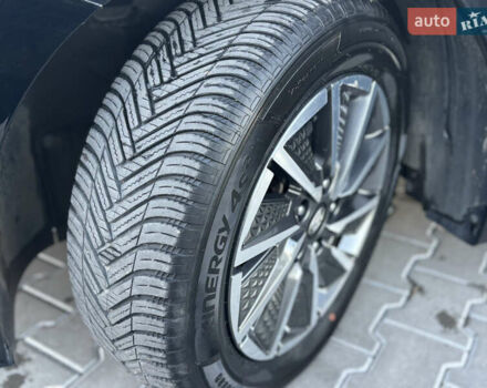 Черный Хендай Ioniq, объемом двигателя 0 л и пробегом 158 тыс. км за 15450 $, фото 40 на Automoto.ua