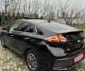 Черный Хендай Ioniq, объемом двигателя 0 л и пробегом 119 тыс. км за 15999 $, фото 4 на Automoto.ua