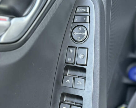 Черный Хендай Ioniq, объемом двигателя 0 л и пробегом 158 тыс. км за 15450 $, фото 42 на Automoto.ua