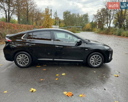 Хендай Ioniq 2020 у Луцьку на Automoto.ua Чорний Хендай Ioniq, об'ємом двигуна 0 л та пробігом 70 тис. км за 14900 $, фото 3 на Automoto.ua