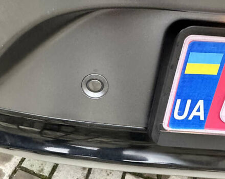 Черный Хендай Ioniq, объемом двигателя 0 л и пробегом 119 тыс. км за 15999 $, фото 25 на Automoto.ua