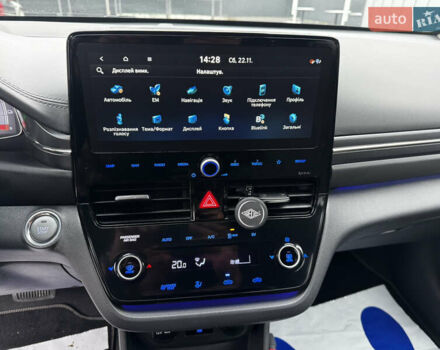 Черный Хендай Ioniq, объемом двигателя 0 л и пробегом 47 тыс. км за 16100 $, фото 30 на Automoto.ua