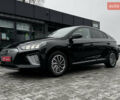 Черный Хендай Ioniq, объемом двигателя 0 л и пробегом 47 тыс. км за 16100 $, фото 1 на Automoto.ua