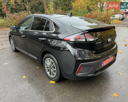 Хендай Ioniq 2020 у Луцьку на Automoto.ua Чорний Хендай Ioniq, об'ємом двигуна 0 л та пробігом 70 тис. км за 14900 $, фото 6 на Automoto.ua