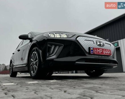 Черный Хендай Ioniq, объемом двигателя 0 л и пробегом 47 тыс. км за 16100 $, фото 22 на Automoto.ua