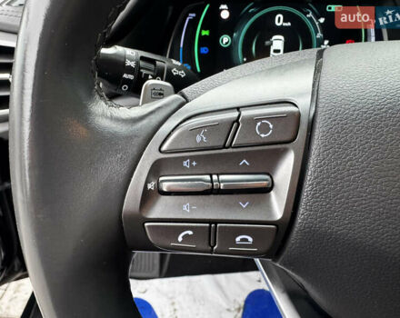 Черный Хендай Ioniq, объемом двигателя 0 л и пробегом 47 тыс. км за 16100 $, фото 28 на Automoto.ua