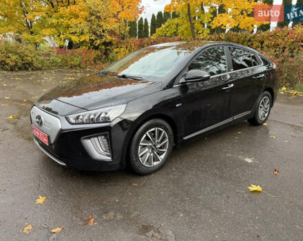Хендай Ioniq 2020 у Луцьку на Automoto.ua Чорний Хендай Ioniq, об'ємом двигуна 0 л та пробігом 70 тис. км за 14900 $, фото 8 на Automoto.ua