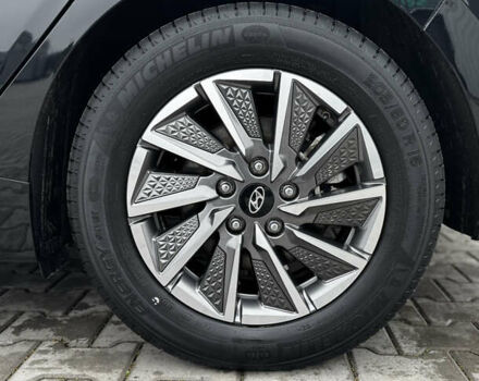 Черный Хендай Ioniq, объемом двигателя 0 л и пробегом 47 тыс. км за 16100 $, фото 58 на Automoto.ua