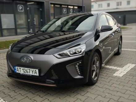 Черный Хендай Ioniq, объемом двигателя 0 л и пробегом 135 тыс. км за 12800 $, фото 1 на Automoto.ua