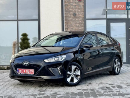 Чорний Хендай Ioniq, об'ємом двигуна 0 л та пробігом 105 тис. км за 12150 $, фото 1 на Automoto.ua