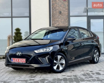 Чорний Хендай Ioniq, об'ємом двигуна 0 л та пробігом 105 тис. км за 12150 $, фото 1 на Automoto.ua