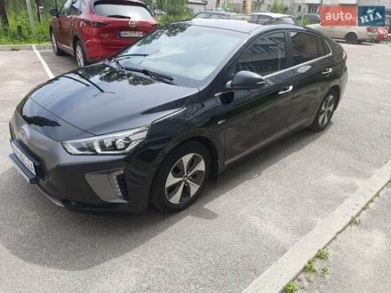 Черный Хендай Ioniq, объемом двигателя 0 л и пробегом 260 тыс. км за 13199 $, фото 1 на Automoto.ua