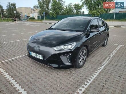 Хендай Ioniq 2017 в Киеве на Automoto.ua Черный Хендай Ioniq, объемом двигателя 0 л и пробегом 106 тыс. км за 13200 $, фото 1 на Automoto.ua