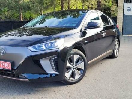 Чорний Хендай Ioniq, об'ємом двигуна 0 л та пробігом 92 тис. км за 13900 $, фото 1 на Automoto.ua