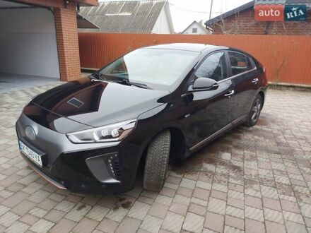 Хендай Ioniq 2018 в Сарнах на Automoto.ua Черный Хендай Ioniq, объемом двигателя 0 л и пробегом 137 тыс. км за 13500 $, фото 1 на Automoto.ua