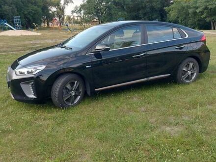 Черный Хендай Ioniq, объемом двигателя 0 л и пробегом 142 тыс. км за 13500 $, фото 1 на Automoto.ua