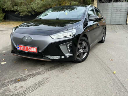 Хендай Ioniq 2018 у Луцьку на Automoto.ua Чорний Хендай Ioniq, об'ємом двигуна 0 л та пробігом 91 тис. км за 14000 $, фото 1 на Automoto.ua