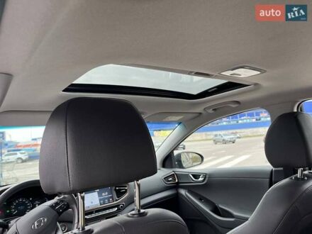 Хендай Ioniq 2019 в Виннице на Automoto.ua Черный Хендай Ioniq, объемом двигателя 0 л и пробегом 103 тыс. км за 13200 $, фото 1 на Automoto.ua