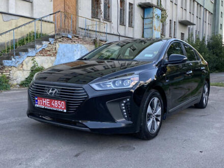 Черный Хендай Ioniq, объемом двигателя 0 л и пробегом 205 тыс. км за 12900 $, фото 1 на Automoto.ua