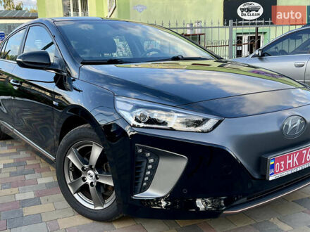 Черный Хендай Ioniq, объемом двигателя 0 л и пробегом 94 тыс. км за 13890 $, фото 1 на Automoto.ua