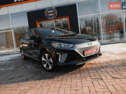 Хендай Ioniq 2019 в Кривом Роге на Automoto.ua Черный Хендай Ioniq, объемом двигателя 0 л и пробегом 102 тыс. км за 12900 $, фото 1 на Automoto.ua