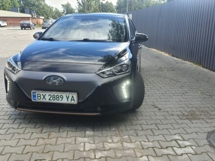 Чорний Хендай Ioniq, об'ємом двигуна 0 л та пробігом 91 тис. км за 14000 $, фото 1 на Automoto.ua