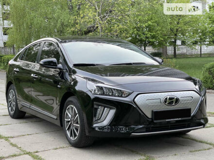 Чорний Хендай Ioniq, об'ємом двигуна 0 л та пробігом 20 тис. км за 20900 $, фото 1 на Automoto.ua