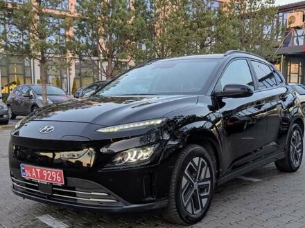 Черный Хендай Ioniq, объемом двигателя 0 л и пробегом 60 тыс. км за 17650 $, фото 1 на Automoto.ua