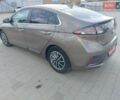 Коричневый Хендай Ioniq, объемом двигателя 0 л и пробегом 136 тыс. км за 15700 $, фото 7 на Automoto.ua