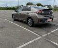 Коричневый Хендай Ioniq, объемом двигателя 0 л и пробегом 138 тыс. км за 16150 $, фото 5 на Automoto.ua