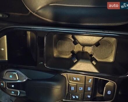 Коричневый Хендай Ioniq, объемом двигателя 0 л и пробегом 136 тыс. км за 15700 $, фото 37 на Automoto.ua