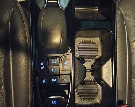 Коричневый Хендай Ioniq, объемом двигателя 0 л и пробегом 136 тыс. км за 15700 $, фото 39 на Automoto.ua