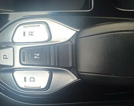 Коричневый Хендай Ioniq, объемом двигателя 0 л и пробегом 87 тыс. км за 15000 $, фото 13 на Automoto.ua