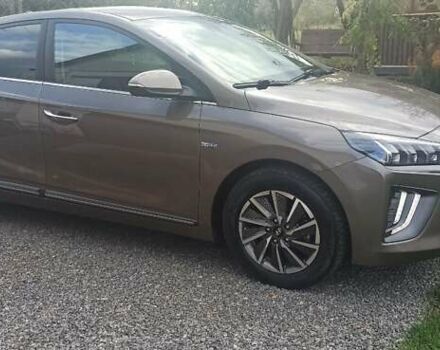 Коричневый Хендай Ioniq, объемом двигателя 0 л и пробегом 87 тыс. км за 15000 $, фото 7 на Automoto.ua
