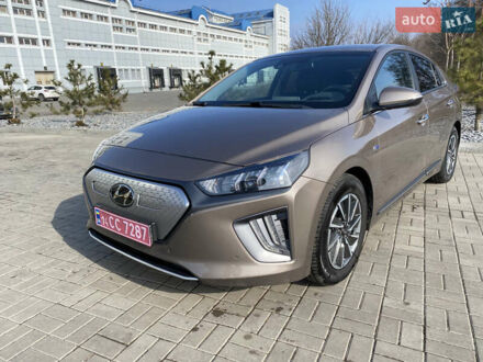 Коричневый Хендай Ioniq, объемом двигателя 0 л и пробегом 76 тыс. км за 15500 $, фото 1 на Automoto.ua