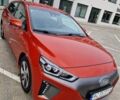 Червоний Хендай Ioniq, об'ємом двигуна 0 л та пробігом 99 тис. км за 15300 $, фото 1 на Automoto.ua