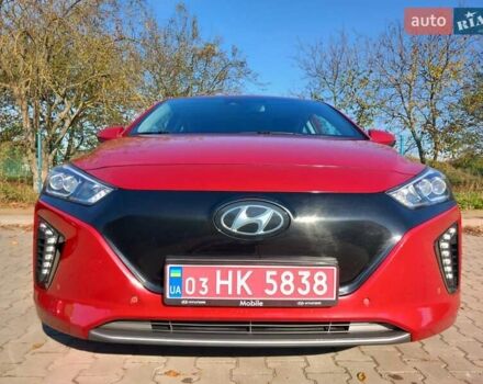 Червоний Хендай Ioniq, об'ємом двигуна 0 л та пробігом 53 тис. км за 14800 $, фото 1 на Automoto.ua