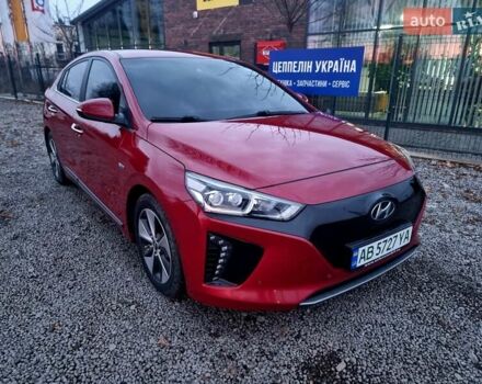 Красный Хендай Ioniq, объемом двигателя 0 л и пробегом 142 тыс. км за 12950 $, фото 9 на Automoto.ua