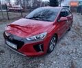 Красный Хендай Ioniq, объемом двигателя 0 л и пробегом 142 тыс. км за 12950 $, фото 8 на Automoto.ua