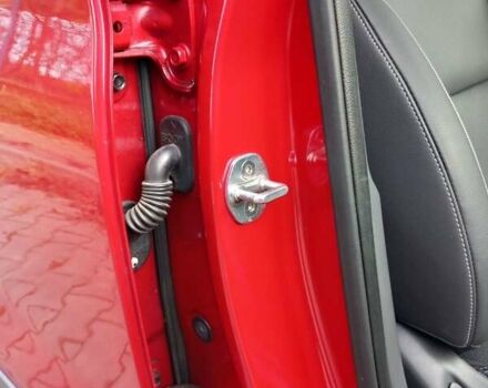 Червоний Хендай Ioniq, об'ємом двигуна 0 л та пробігом 53 тис. км за 14800 $, фото 14 на Automoto.ua