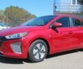 Красный Хендай Ioniq, объемом двигателя 1.6 л и пробегом 142 тыс. км за 14500 $, фото 1 на Automoto.ua