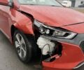 Красный Хендай Ioniq, объемом двигателя 0 л и пробегом 192 тыс. км за 10500 $, фото 6 на Automoto.ua